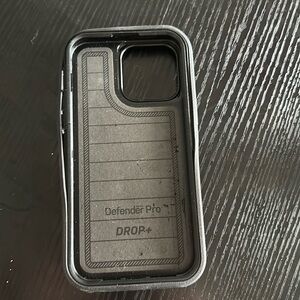 iPhone 14 Pro Max OtterBox Slim Case